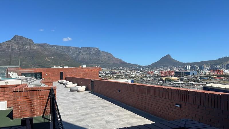 2 Bedroom Property for Sale in Paarden Eiland Western Cape
